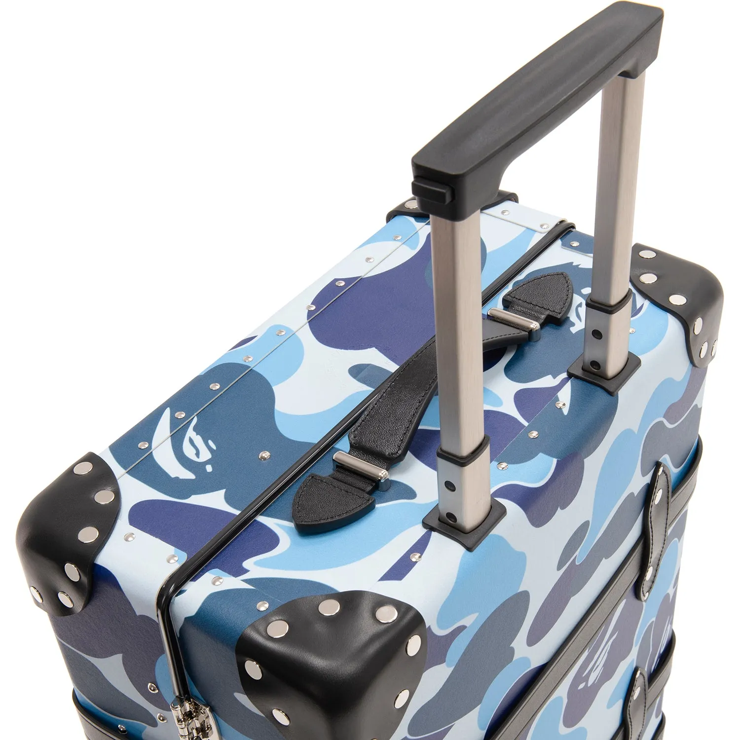 BAPE X GLOBE-TROTTER LARGE 20 CARRY-ON 4 WHEELS