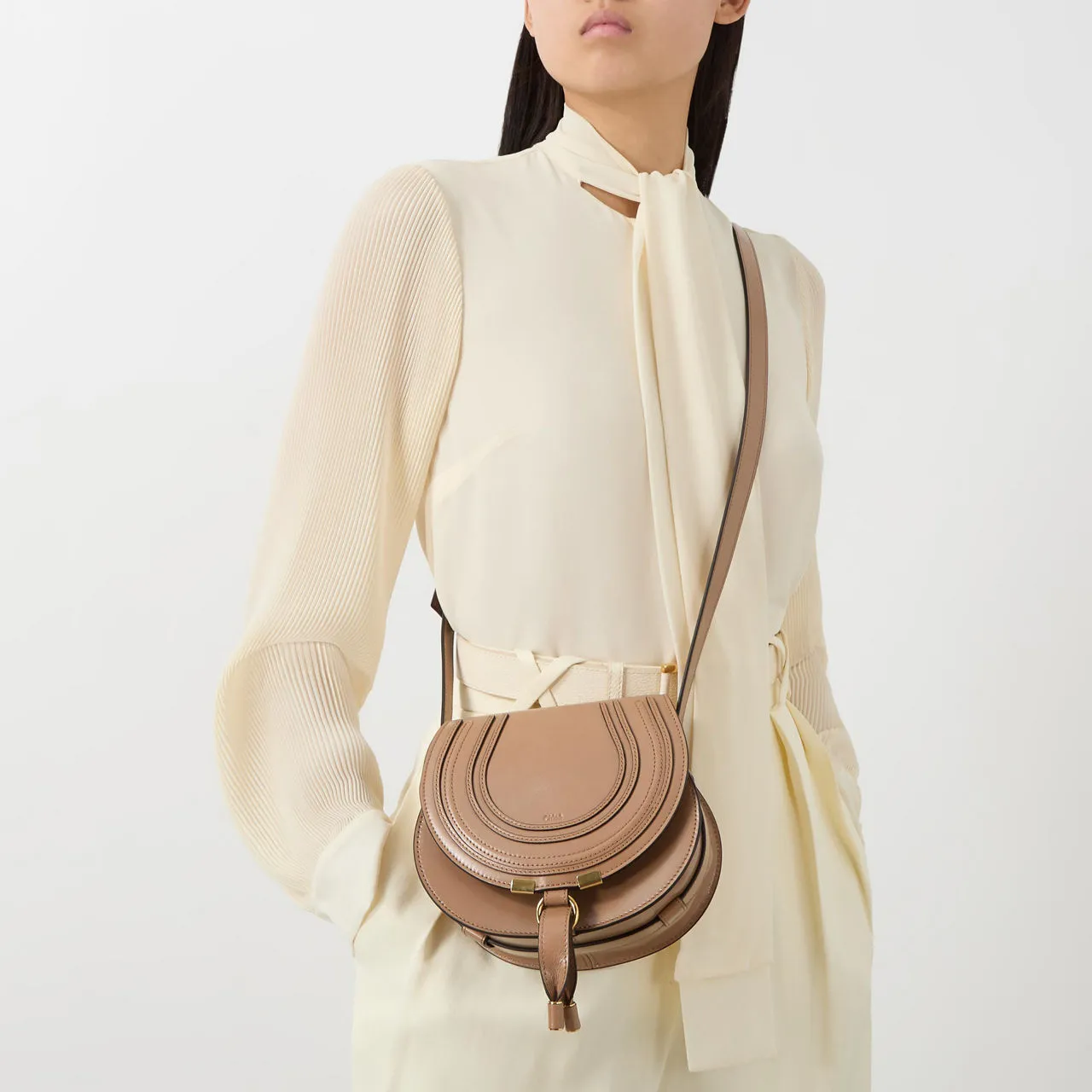 CHLOÉ The Sustainable Edit Marcie Leather Crossbody Bag - Woodrose