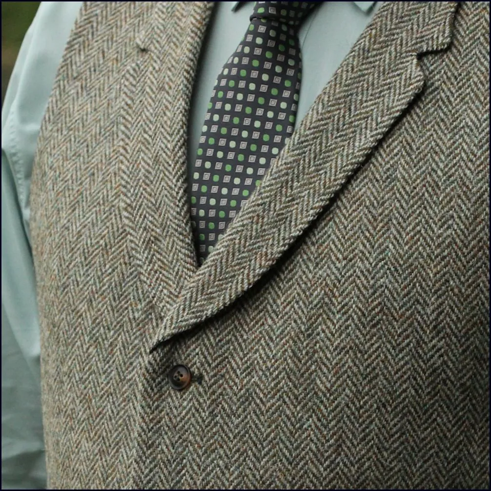 Harris Tweed Fawn Herringbone Waist Coat>>