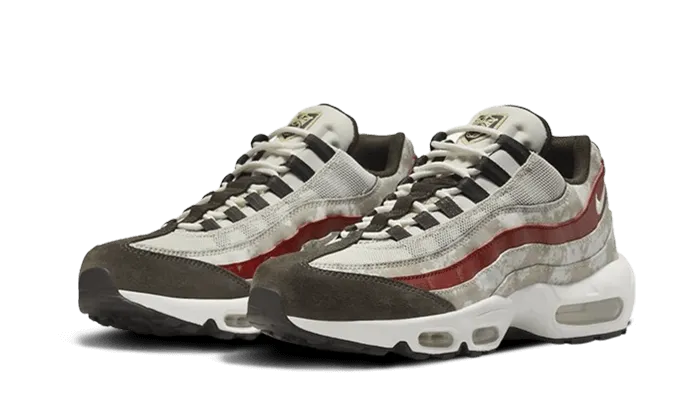 Nike Air Max 95 SE Social FC