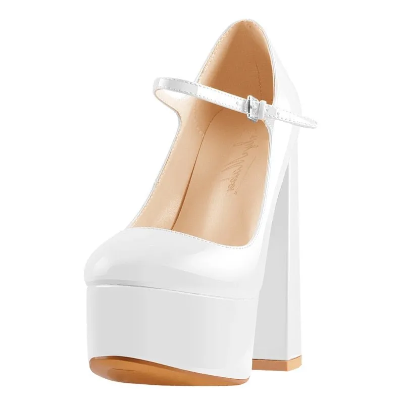 Pumps Queen Yulia (White)