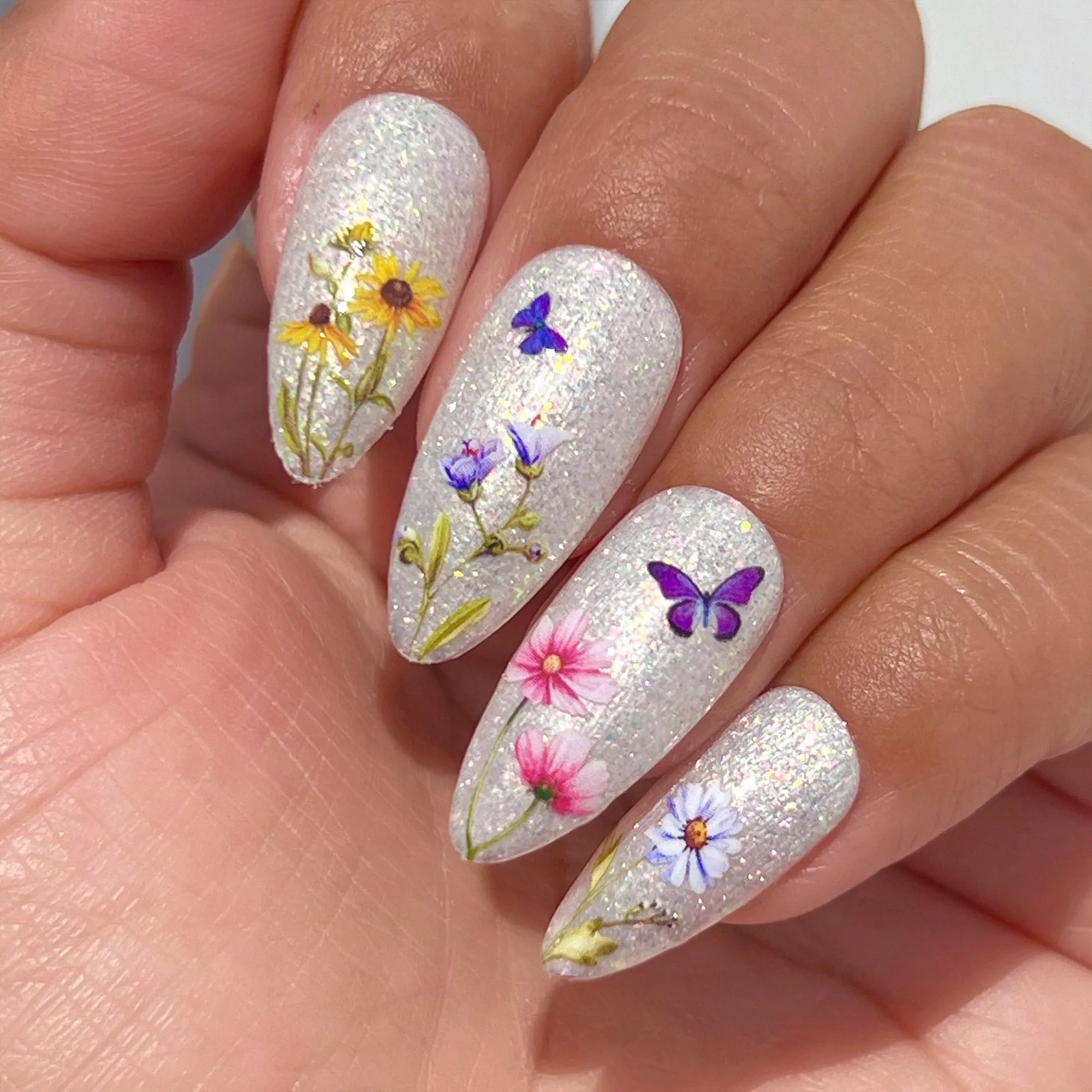 Trendy Butterfly Nail Art Sticker / Lavender Flutter